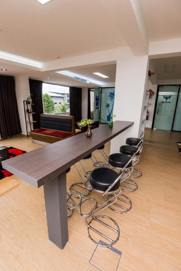 Shell Out Beach Club Suite Kuah Exterior photo